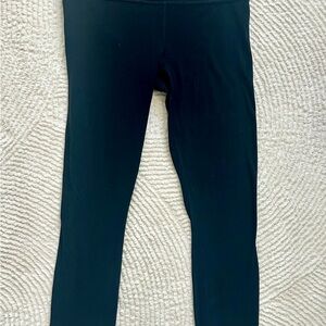Athleta 7/8 Black Leggings